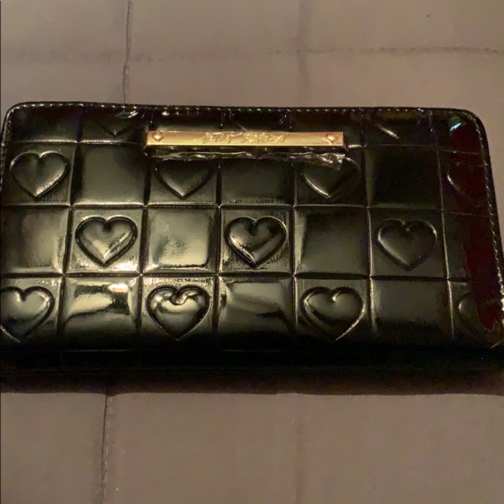 BNWT BETSEY JOHNSON WALLET